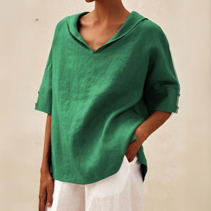 Ylvie | Classic linen blouse with V-neck